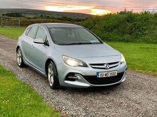 2015 - Vauxhall Astra ---