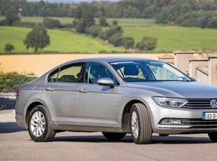 2015 - Volkswagen Passat Manual