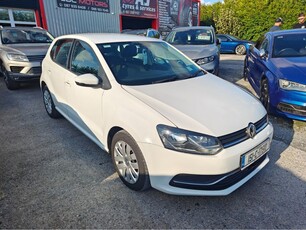 2015 - Volkswagen Polo Automatic