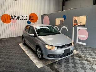 2015 - Volkswagen Polo Automatic