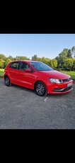 2015 - Volkswagen Polo Automatic