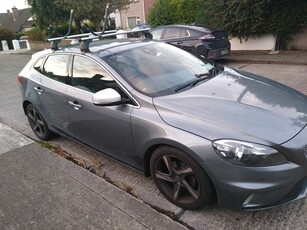 2015 - Volvo V40 Manual