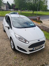 2016 - Ford Fiesta Manual