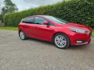 2016 - Ford Focus Manual