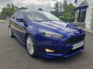 2016 - Ford Focus Manual