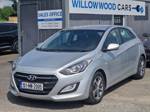 2016 - Hyundai i30 Manual