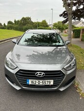 2016 - Hyundai i40 Manual