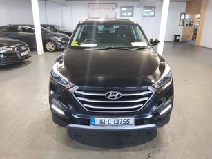 2016 - Hyundai Tucson Manual