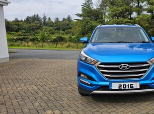 2016 - Hyundai Tucson Manual