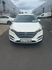 2016 - Hyundai Tucson Manual