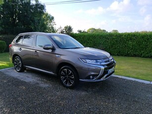 2016 - Mitsubishi Outlander Automatic