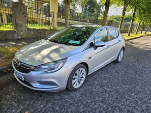 2016 - Opel Astra Manual