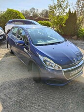 2016 - Peugeot 208 Manual