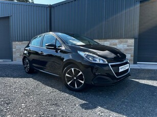 2016 - Peugeot 208 Manual