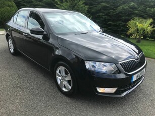 2016 - Skoda Octavia Manual