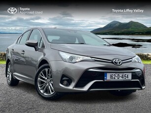 2016 - Toyota Avensis Manual