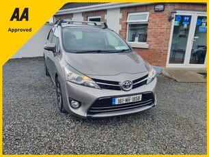 2016 - Toyota Verso Manual