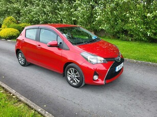 2016 - Toyota Yaris Manual