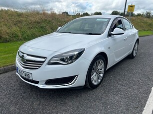 2016 - Vauxhall Insignia ---