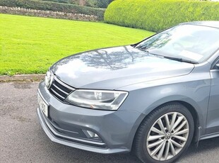 2016 - Volkswagen Jetta Manual