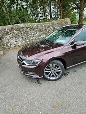 2016 - Volkswagen Passat Manual