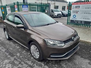 2016 - Volkswagen Polo Automatic