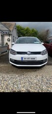 2016 - Volkswagen Polo Manual