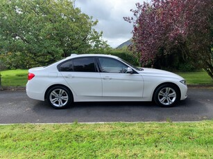 2017 - BMW 3-Series Manual