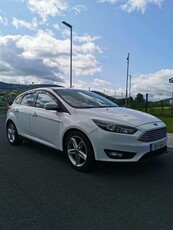 2017 - Ford Focus Manual