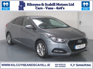 2017 - Hyundai i40 Manual