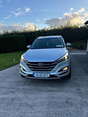 2017 - Hyundai Tucson Manual