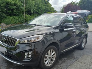 2017 - Kia Sorento Manual