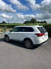 2017 - Mitsubishi Outlander Automatic