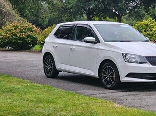 2017 - Skoda Fabia Manual