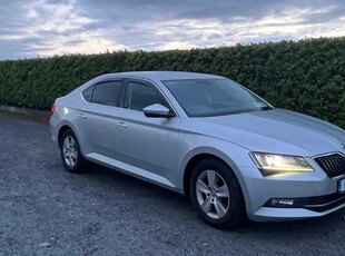 2017 - Skoda Superb Manual