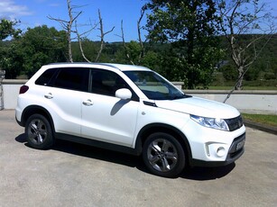 2017 - Suzuki Vitara Manual