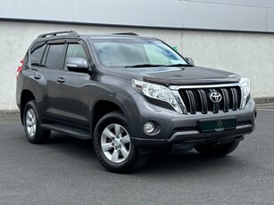 2017 - Toyota Land Cruiser Manual