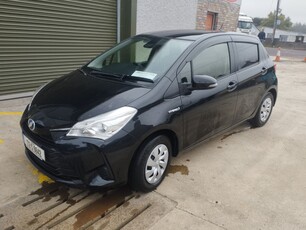 2017 - Toyota Vitz Automatic