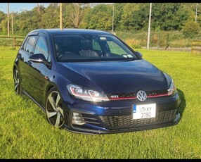 2017 - Volkswagen Golf Automatic