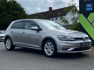 2017 - Volkswagen Golf Automatic