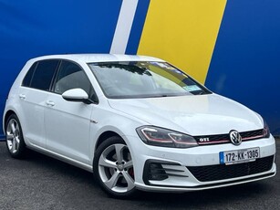 2017 - Volkswagen Golf Automatic