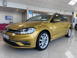 2017 - Volkswagen Golf Manual