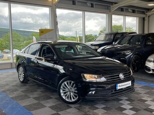 2017 - Volkswagen Jetta Manual