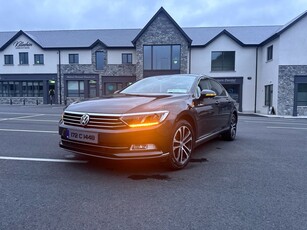 2017 - Volkswagen Passat Manual