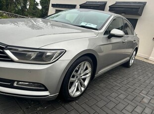 2017 - Volkswagen Passat Manual