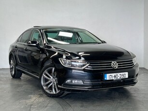 2017 - Volkswagen Passat Manual