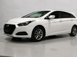 2018 - Hyundai i40 Manual