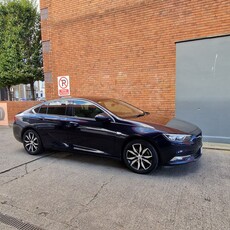 2018 - Opel Insignia Manual