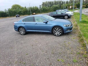 2018 - Volkswagen Passat Manual