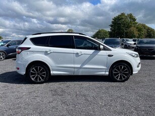 2019 - Ford Kuga Manual